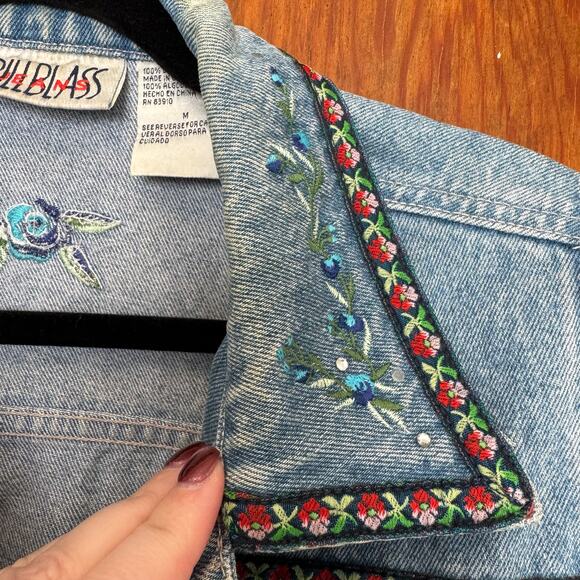 Vintage 90s Bill Blass Embroidered Floral Rhinestone Denim Vest M Cottage Garden - Picture 8 of 13